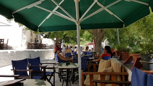 Apeiranthos 