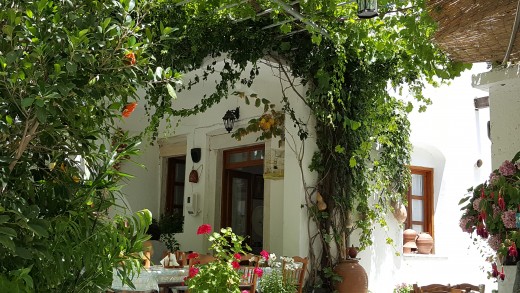Koronos Taverna