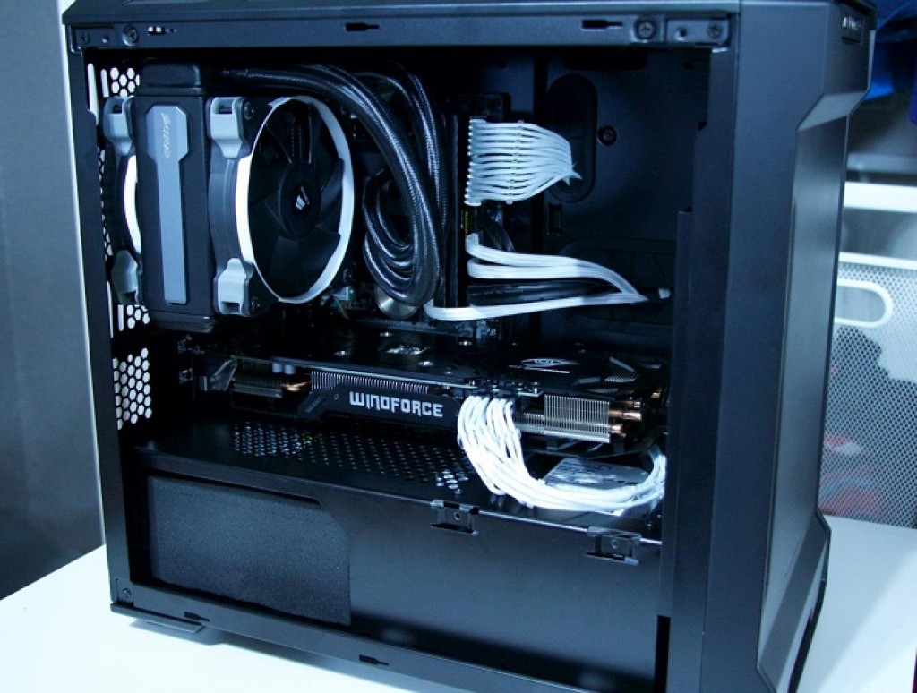 Best Mini ITX and Micro ATX Gaming PC Cases for the Money ...
