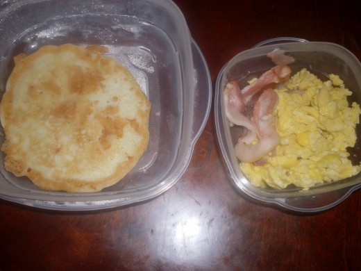 Pancake, bacon and eggs