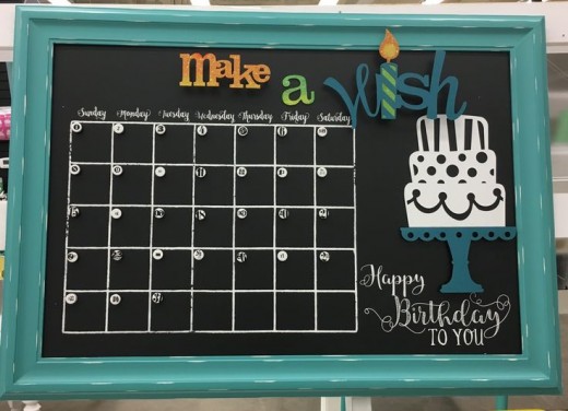 This is a beautiful piece made with the calendar transfer. This makes creating and erasing this every month a breeze! 