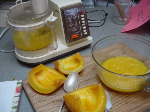 Scoop out steamed pumpkin from the rind and place in a food processor to puree