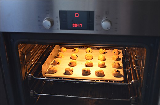 Place Golden Oats biscuits in oven for 15 minutes approx.
