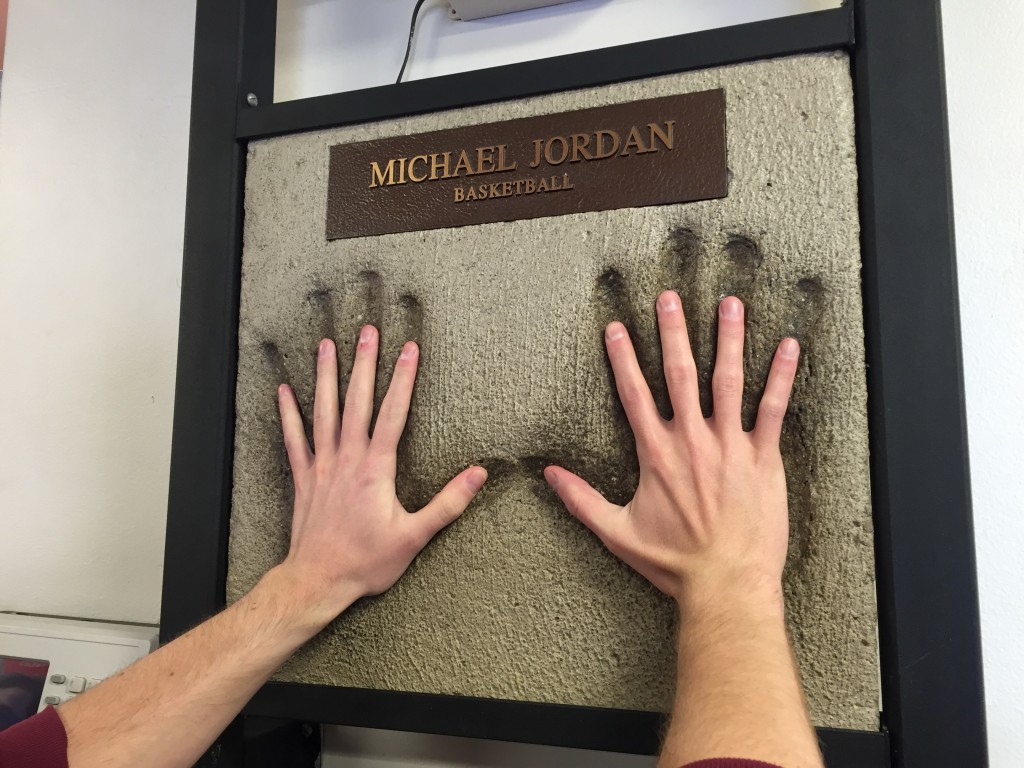 biggest hands in the nba history