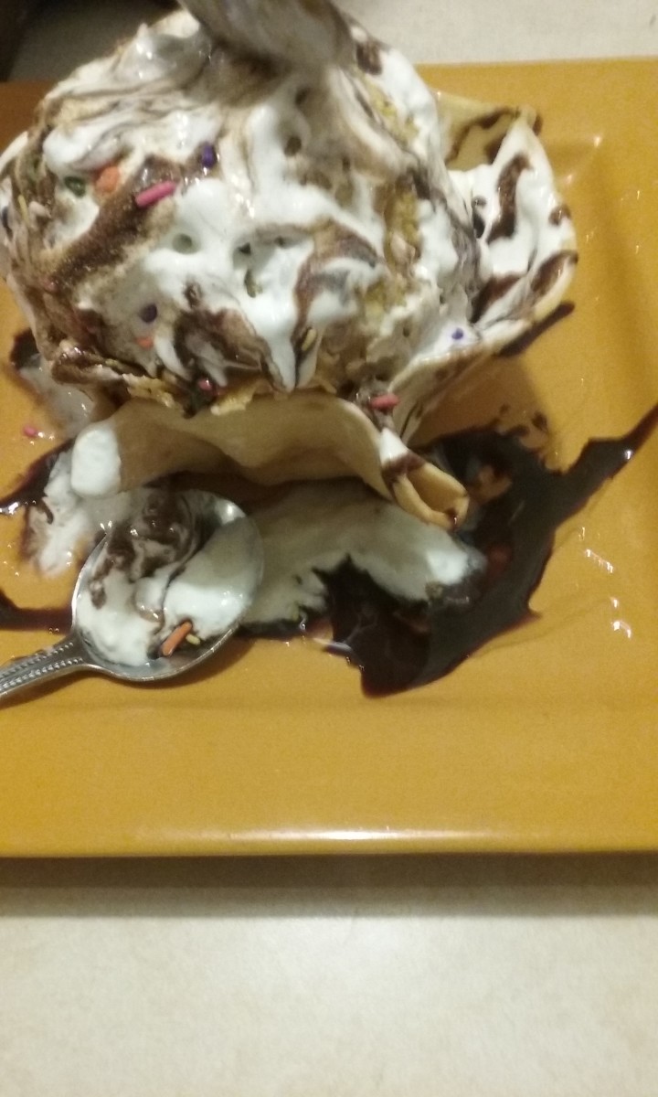 soft, sweet and delicious fried ice cream 