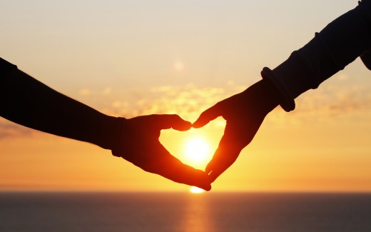 Hand In Hand 
