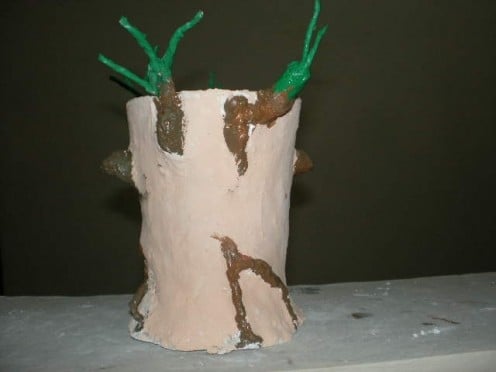 This one is made of a plastic cup (see picture of basic materials above).