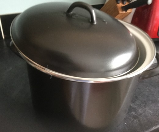 My large enamel stockpot