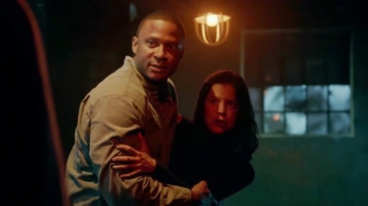 Lyla Michaels Argus agent. John Diggle ex military. Used to be married.