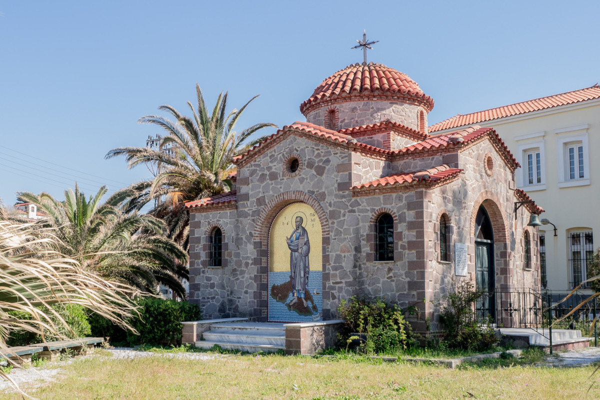 How to 3d-Model the Exterior of a Small Byzantine Chapel