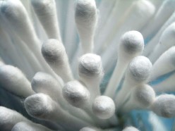 5 Uses for Ear Cotton Swabs (Aside From Cleaning Your Ears)