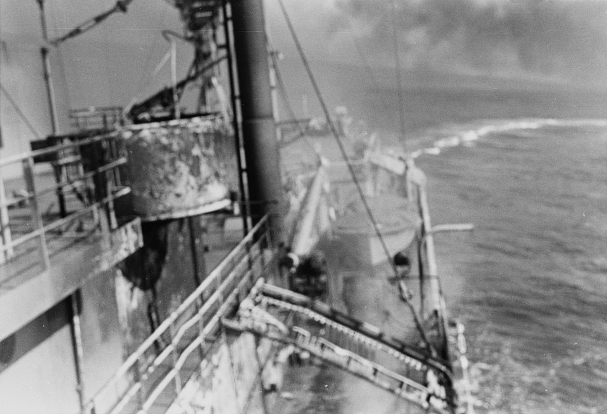 The USS Liberty evading an Israeli torpedo.