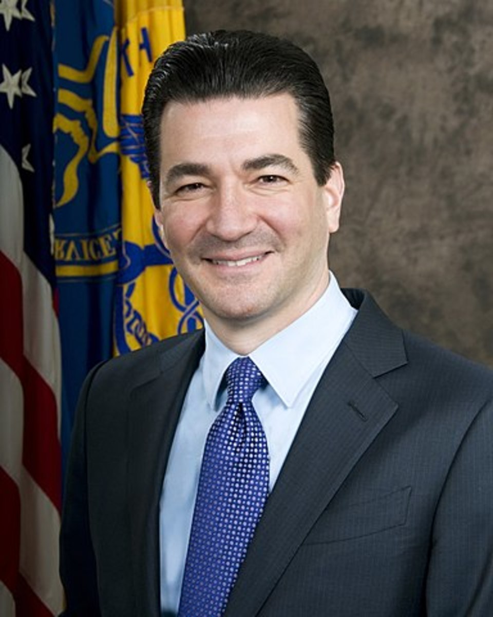  Dr. Scott Gottlieb, Commissioner of the FDA