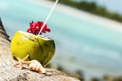 10 Uses of Drinking Coconut Water