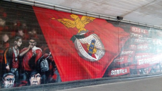 Mural of Grimaldo’s current team, Benfica