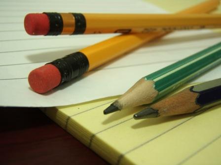 Evaluating the perks of freelance writing is an excellent way to get started on a rewarding career.