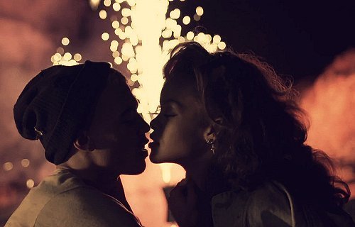 black and white, couple, girl, guy, kiss - inspiring picture on Favim.com