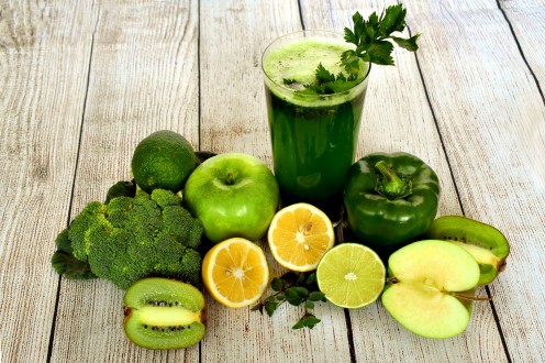Vegetable juice and fruit smoothie. 