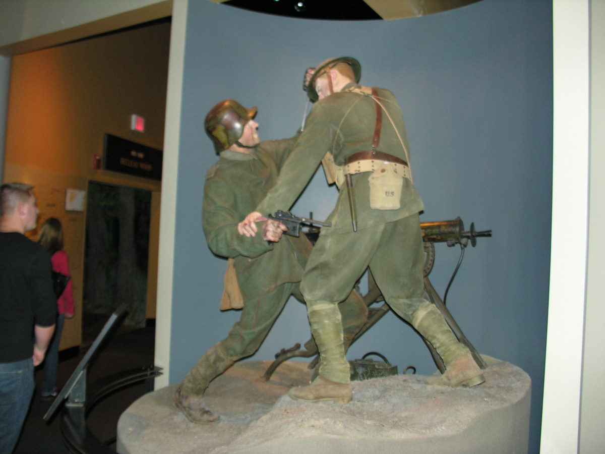 Marine Corps Museum, Outside the World War I section