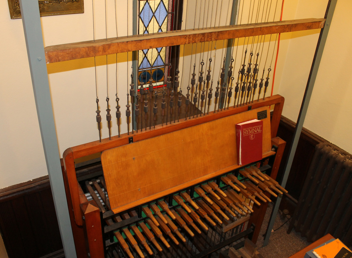 Central United Methodist Church unusual organ