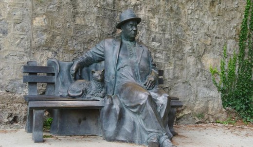 Forgotten statue of Nikita in Russia