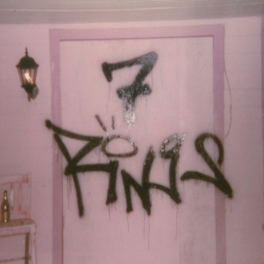 Ariana Grande - 7 Rings