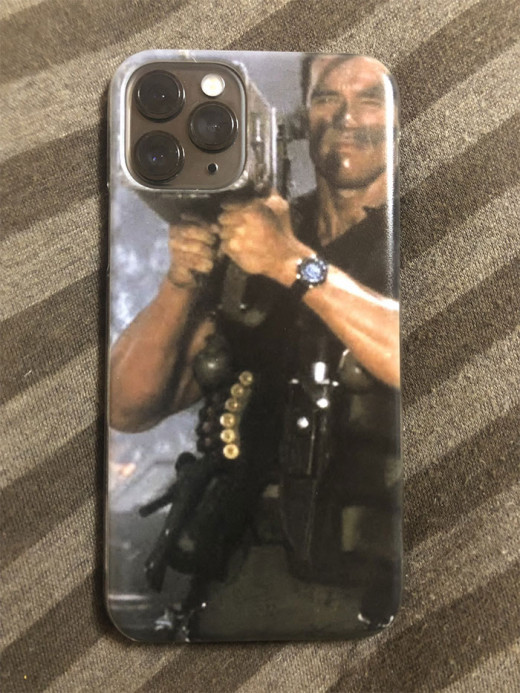 Arnold Schwarzenegger got his new iPhone a case 