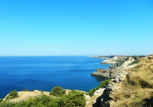 Travelling By Car You Can Get to Any Wild Beach in Crimea