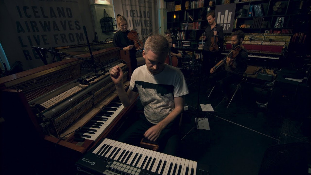 Top 5 New Age Piano Composers Artists HubPages