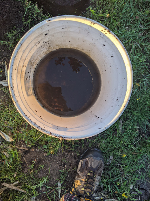 dump rest of water into hole
