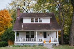 6 Reasons We Need to Revive the Old Front Porch