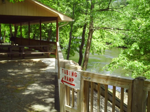 Nice picnic area under a pavillion right on the Toccoa River