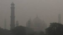 Smog : The fifth season in central Pakistan