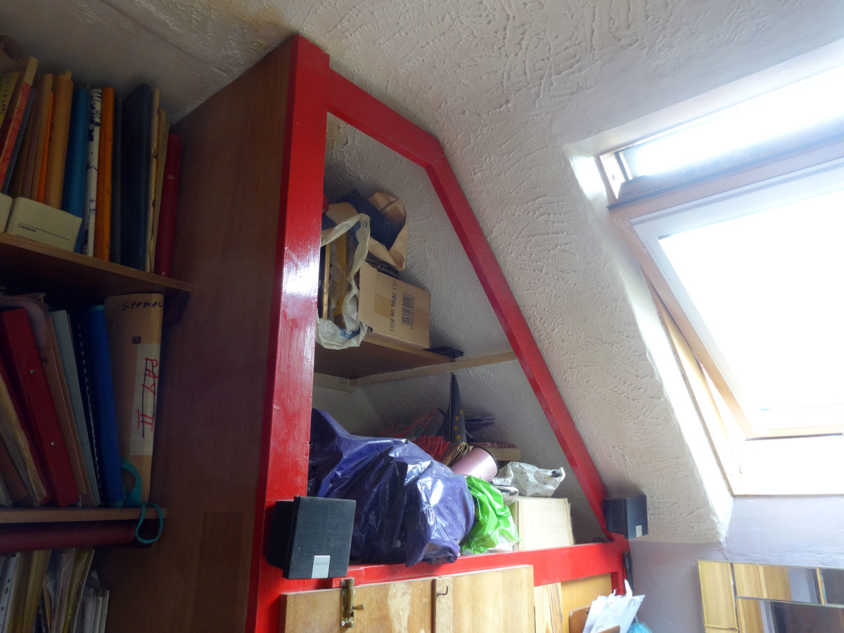 Original open cupboard above built-in wardrobe. The following photos are the highlights of the modifications made, including the folding doors