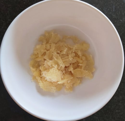 Take 1-2 tablespoons of jaggery (or sugar) in a bowl. Keep aside.