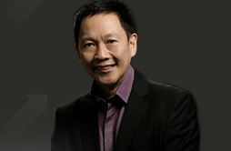 My favorite public speaker - Francis Kong - http://franciskong.com/