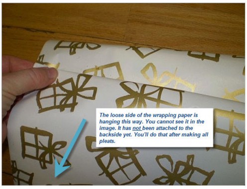 Making the pleat. Double-click this image so you can read the explanation on it.
