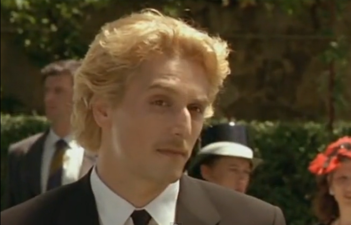 Vincent Elbaz as Phoebus in the 1999 Parody Version 