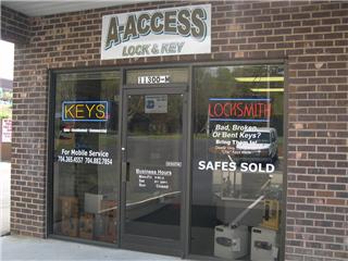 HubPages profile picture for @locksmith