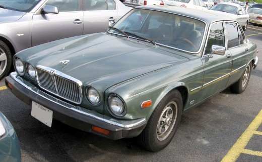 Jaguar XJ Sedan