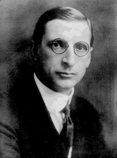                                             Eamon de Valera (1882 - 1975)