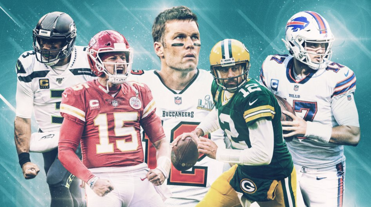 Top 10 NFL Quarterbacks in the 2022 NFL Season