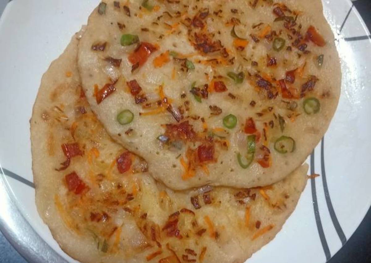 Easy To Make South Indian Recipe at Home - Rava Uttapam