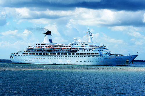 Cruise Ship Cruise Ship