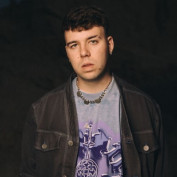 quevedomerch profile image