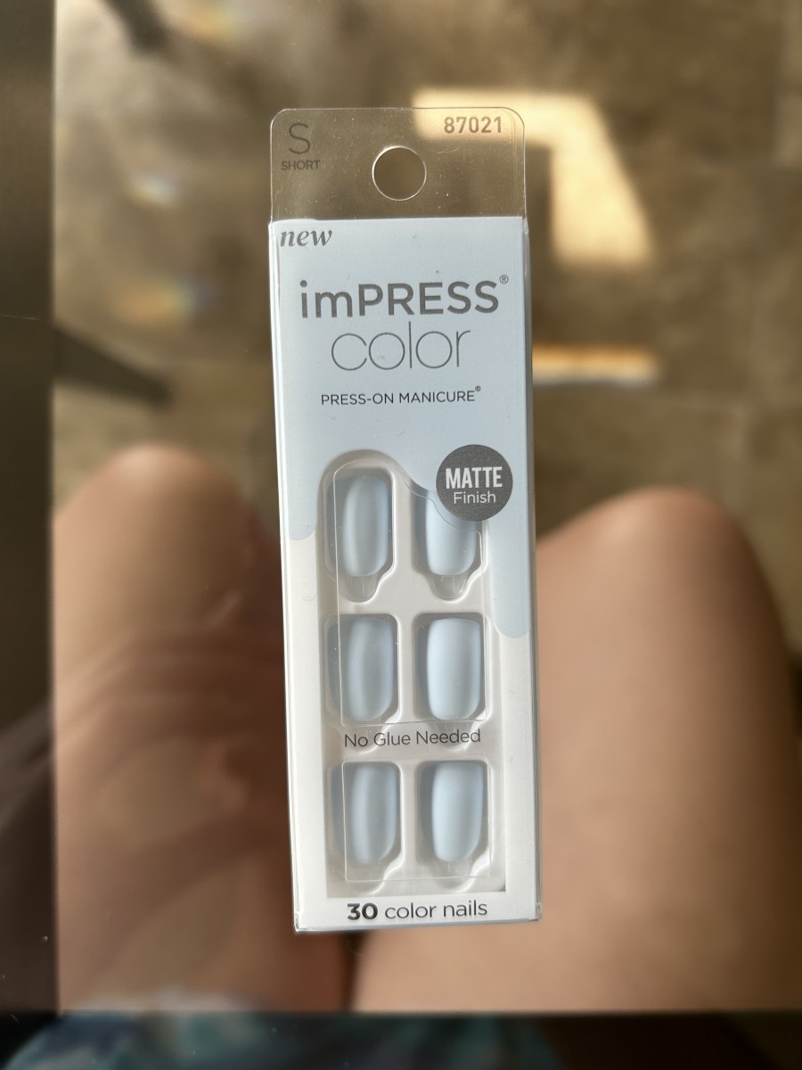 A Simple Guide to Doing a Press-on Manicure With Impress Nails!