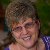 Dr Daniela profile image