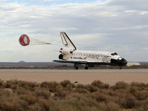 SAFE LANDING FOR SPACE SHUTTLE DISCOVERY