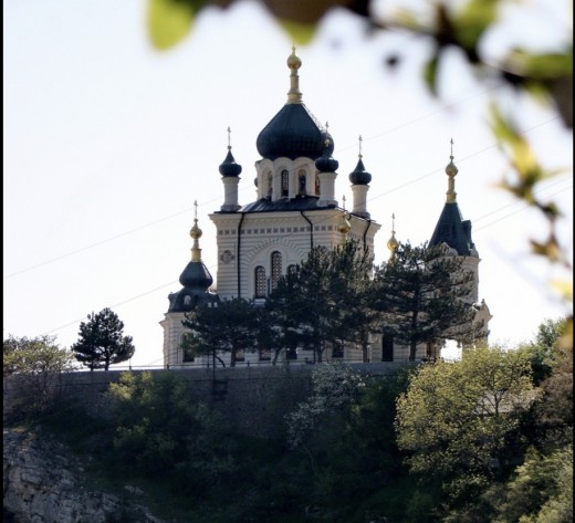 The Church of Resurrection of Christ, Foros