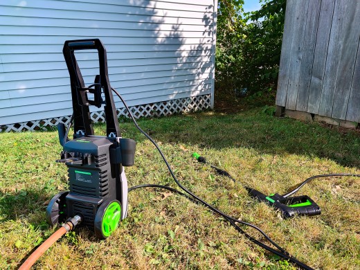 The Patoolio W6 Pressure Washer